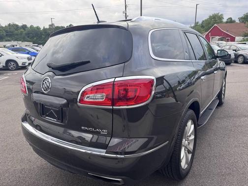 Iridium Metallic 2017 Buick Enclave Premium