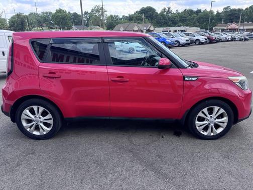 Red 2015 Kia Soul +