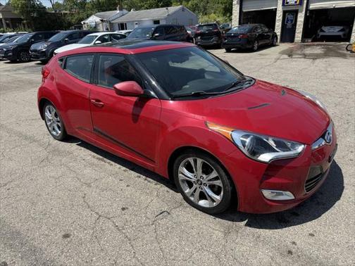 2013 Hyundai Veloster Base