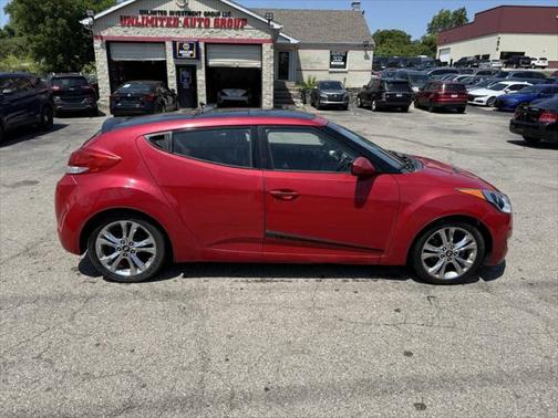 2013 Hyundai Veloster Base