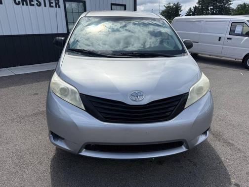 Silver Sky Metallic 2011 Toyota Sienna Base
