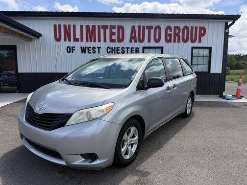 Silver Sky Metallic 2011 Toyota Sienna Base