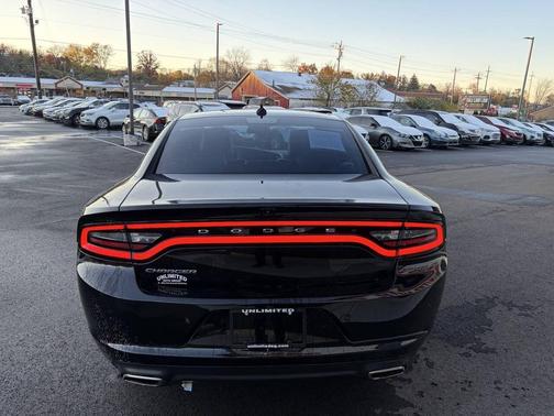 2022 Dodge Charger SXT