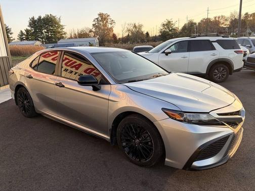 2021 Toyota Camry SE