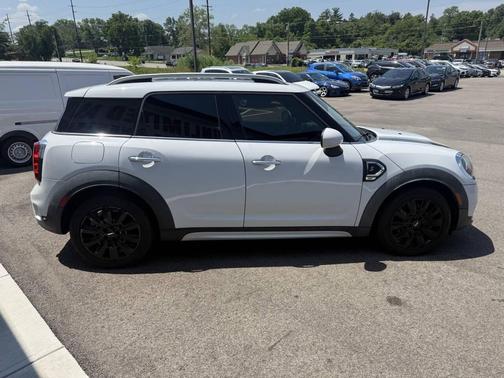 White 2019 MINI Countryman Cooper S