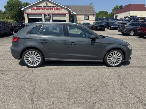 2017 Audi A3 e-tron 1.4T Premium