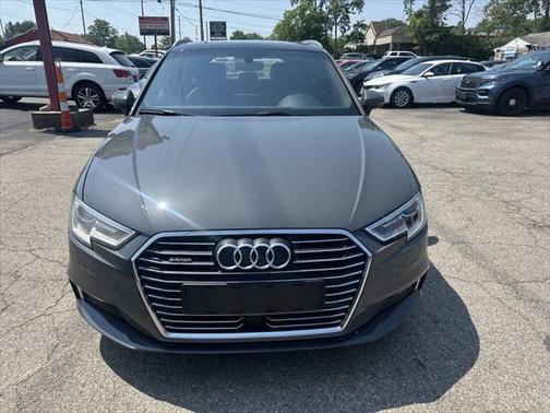 2017 Audi A3 e-tron 1.4T Premium