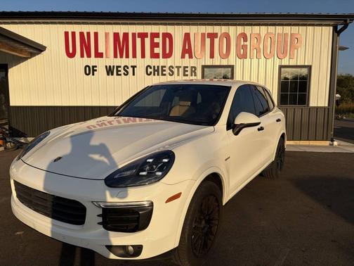 2017 Porsche Cayenne Platinum Edition
