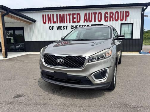 Titanium Silver 2018 Kia Sorento LX
