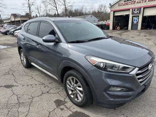 2017 Hyundai TUCSON SE Plus
