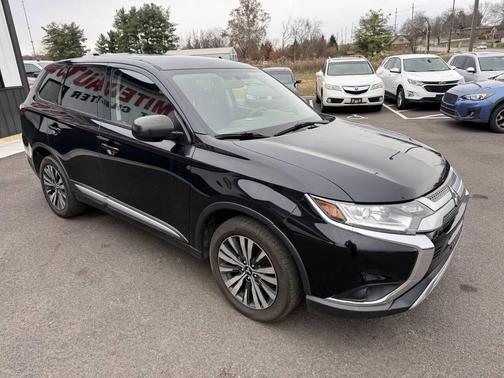 2019 Mitsubishi Outlander ES