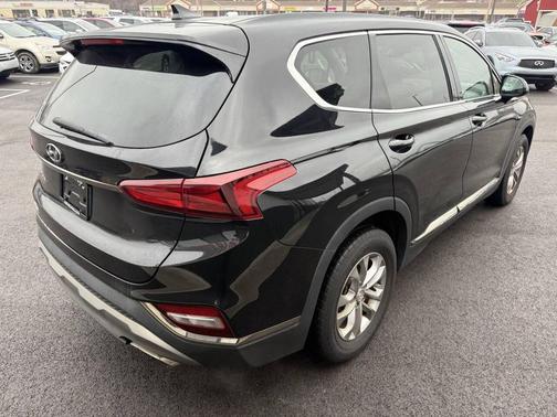 2019 Hyundai SANTA FE SEL 2.4