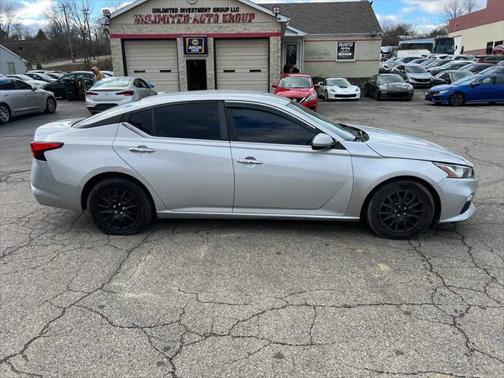 2020 Nissan Altima 2.5 S 4dr Sedan
