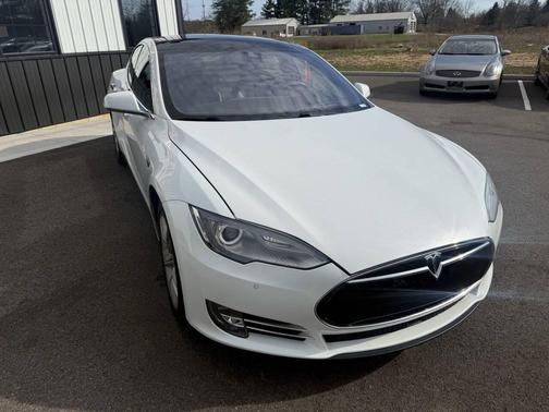 2014 Tesla Model S 60