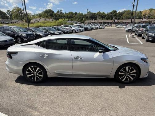 2021 Nissan Maxima 3.5 SV