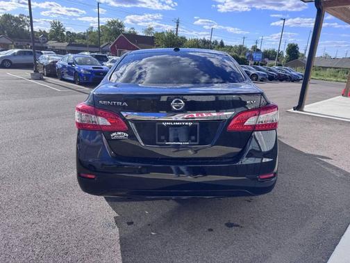 Black 2015 Nissan Sentra SV