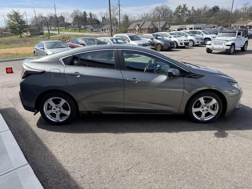 2017 Chevrolet Volt LT
