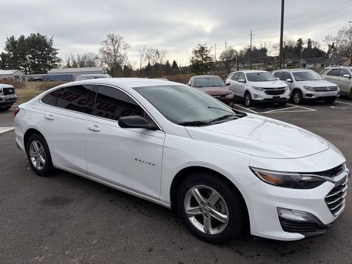 2022 Chevrolet Malibu 1LS