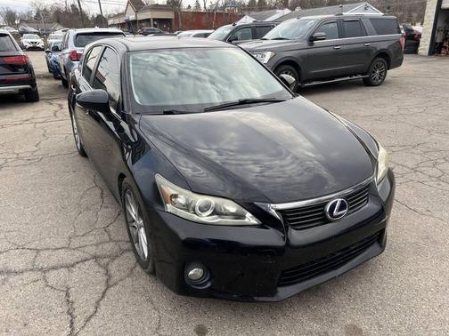 2013 Lexus CT 200h Base 4dr Hatchback