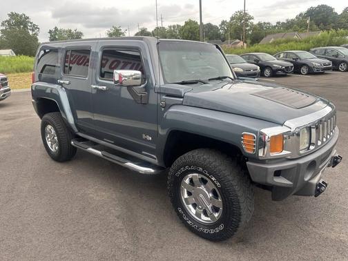 2006 Hummer H3 Base