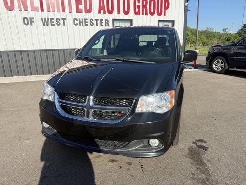 Black 2019 Dodge Grand Caravan SXT