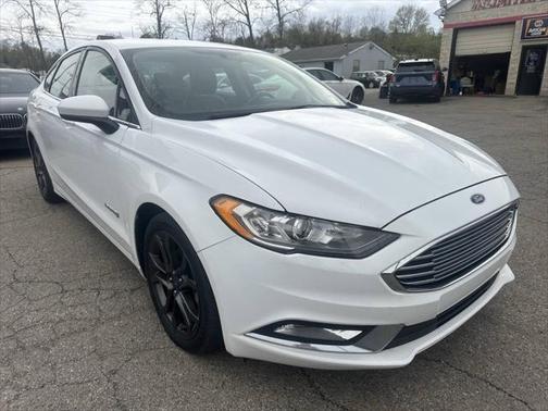 2018 Ford Fusion Hybrid SE