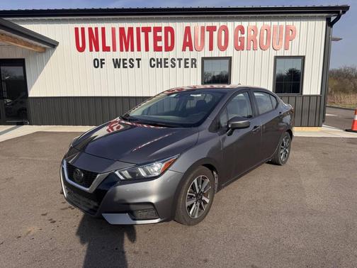 Gray 2020 Nissan Versa 1.6 SV