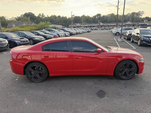 2016 Dodge Charger R/T