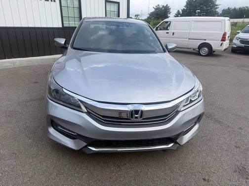 Lunar Silver Metallic 2016 Honda Accord Sport