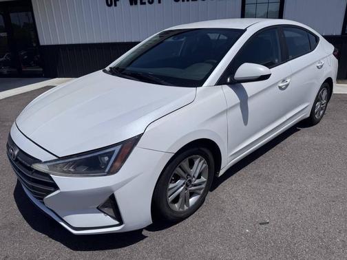 White 2020 Hyundai ELANTRA SEL