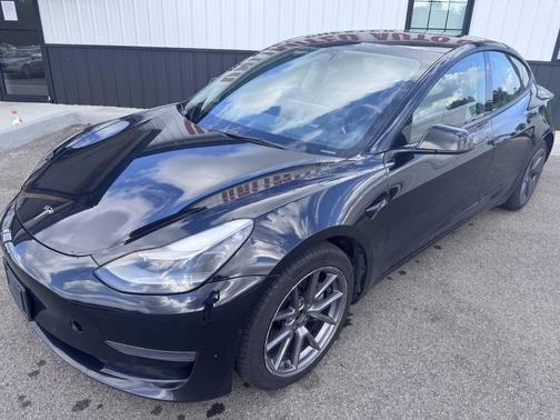 Solid Black 2022 Tesla Model 3 Long Range