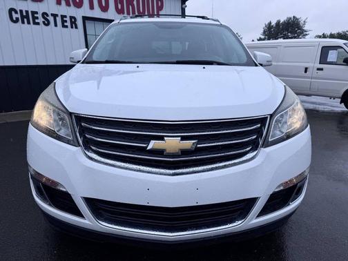 White 2016 Chevrolet Traverse 1LT
