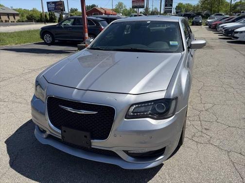 2018 Chrysler 300 S