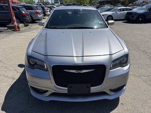 2018 Chrysler 300 S