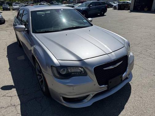 2018 Chrysler 300 S
