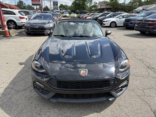 2017 FIAT 124 Spider Base
