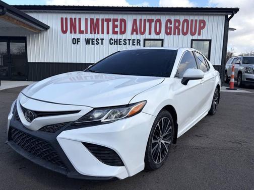 2020 Toyota Camry SE