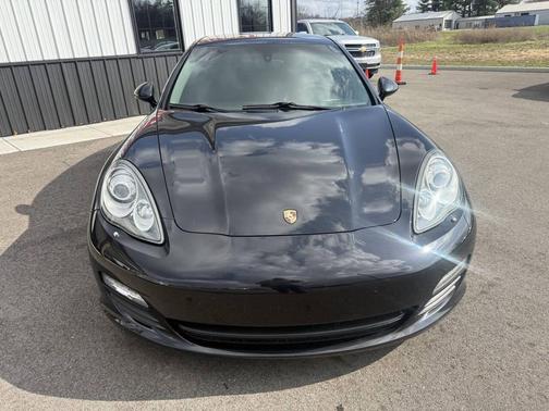 2011 Porsche Panamera 4