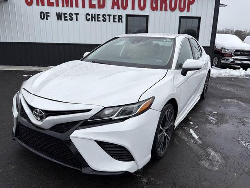 2020 Toyota Camry SE