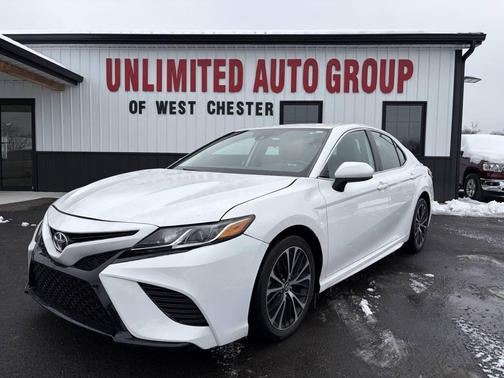 2020 Toyota Camry SE