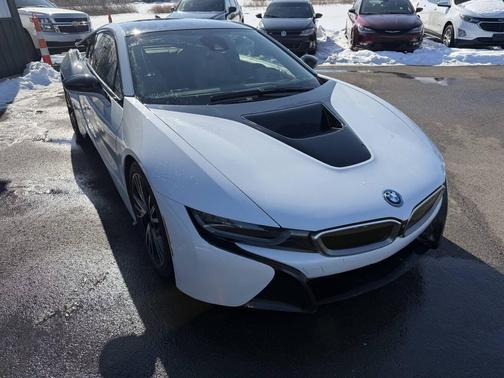 2015 BMW i8 Base AWD 2dr Coupe