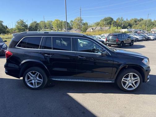 2016 Mercedes-Benz GL-Class GL 550 4MATIC AWD 4dr SUV