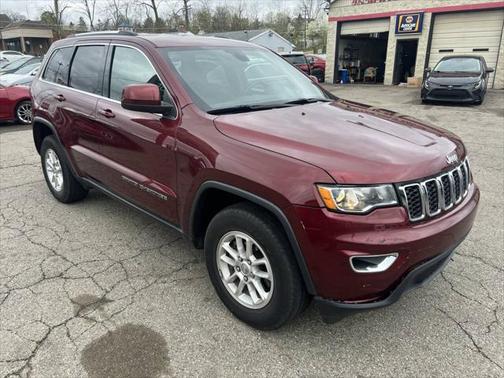 2020 Jeep Grand Cherokee Laredo