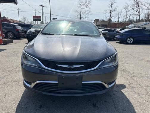 2016 Chrysler 200 Limited