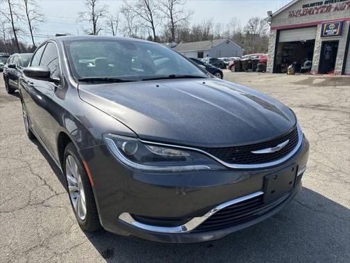 2016 Chrysler 200 Limited