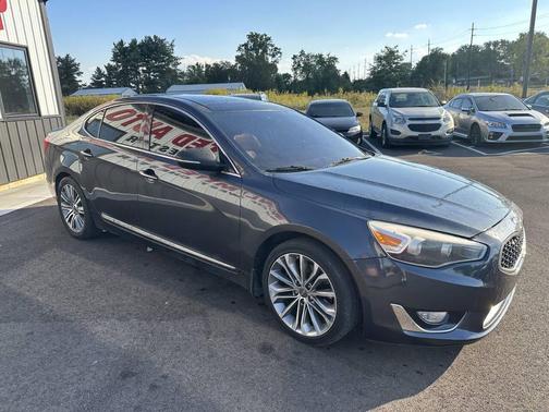 2016 Kia Cadenza Limited 4dr Sedan