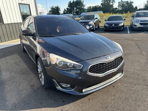 2016 Kia Cadenza Limited 4dr Sedan