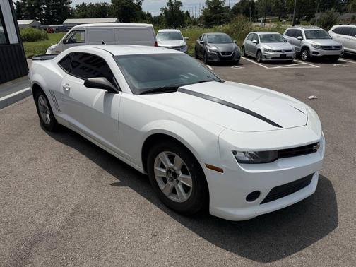 Summit White 2014 Chevrolet Camaro 2LS