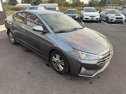 2019 Hyundai ELANTRA SEL