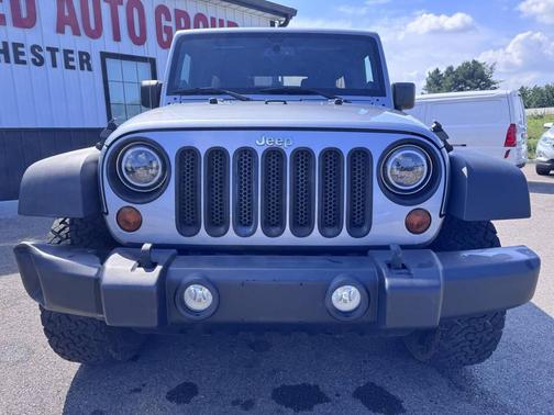 Silver 2013 Jeep Wrangler Unlimited Sport